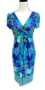 Tiana B Women's Short Sleeved Crossover Bidice V Neck Dress Size Small - Picture 1 of 4