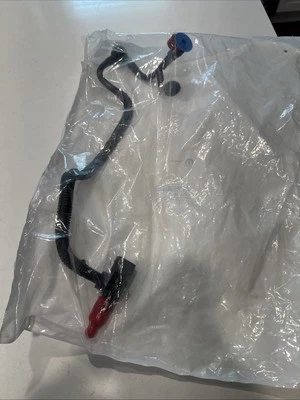 Nova mangueira de vácuo Mopar CBLLR631AA 2013-2014 Dodge Dart  - Imagem 1 de 4