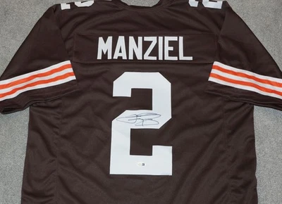Camiseta deportiva marrón firmada por Johnny Manziel Cleveland Browns #2 + certificado de autenticidad de testigo de la JSA Foto 1 de 3
