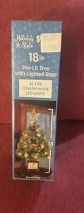 ๐ Holiday Style 18" Pre-lite Tree Lighted Base 45 Tips 14 White LED Lights - Picture 1 of 4