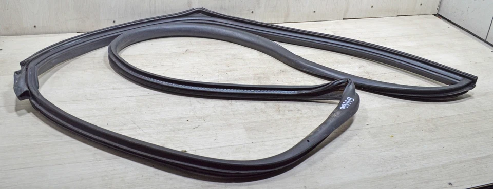 Mini Cooper R50 2004 Scheiben Gummi Dichtung Tür vorne LINKS #148449-G141 - Bild 1 von 1