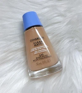 Covergirl Clean Matte Liquid Foundation Warm Beige 545 - Picture 1 of 2