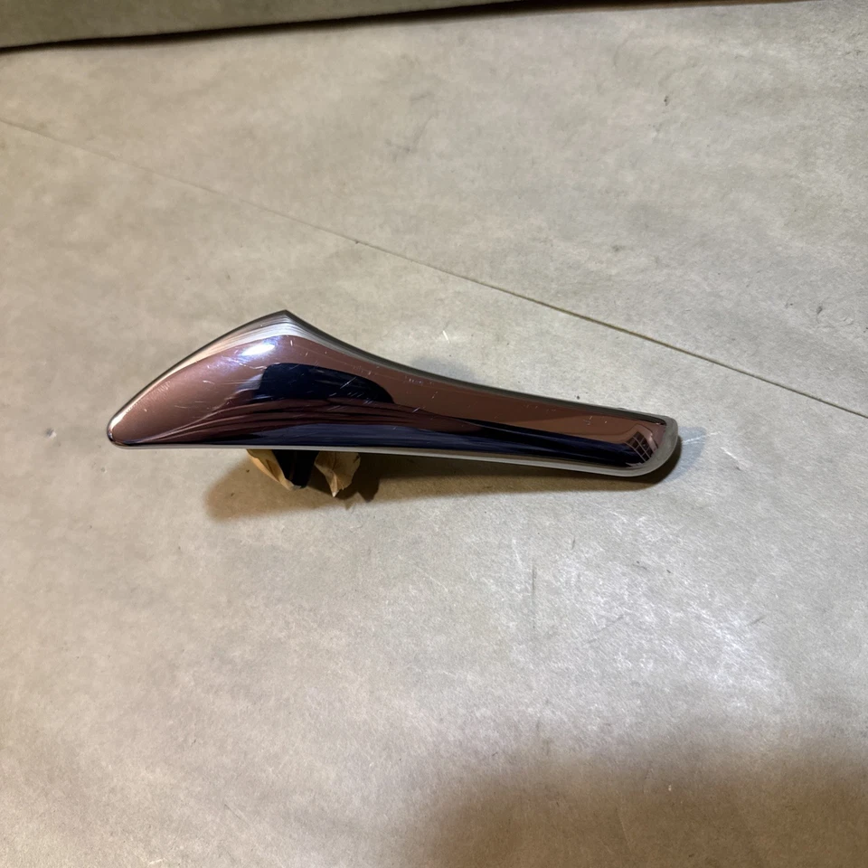 03-11 Manija de puerta interior lado pasajero derecho mercedes w219 cls550 e350 fabricante de equipos originales Foto 1 de 3