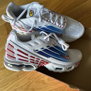 Nike Air Max Plus Tuned 3 Tn Weiß Rot Blau UK 6 - Brandneu mit Karton - Bild 1 von 6