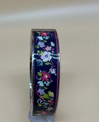 Bracelete vintage Vera Bradley tom prata estampa floral - Imagem 1 de 4