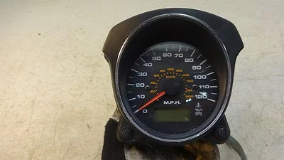 Suzuki Boulevard M50 VZ800 VZ 800 S628 2006. velocímetro velocímetro funcionando Foto 1 de 4