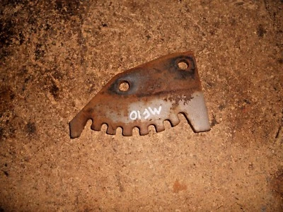 Cuadrante de palanca de elevación Massey Ferguson MF-10 MF-12 Foto 1 de 2