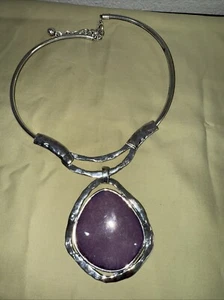 PURPLE AND SILVER NECKLACE GREAT BIG PENDANT! - Picture 1 of 3