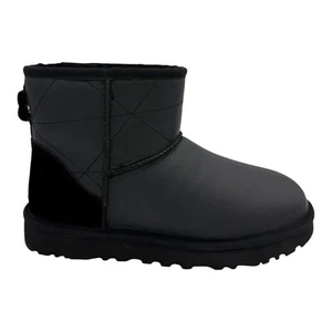 UGG CLASSIC MINI PEARLIZED LEATHER BLACK SHEEPSKIN WOMEN'S BOOTS SIZE US 8 - Picture 1 of 6