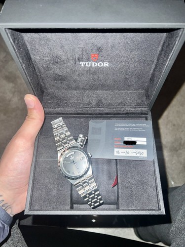 TUDOR Royal 41mm Black daydate Box And Warranty Card (2020 Card).
