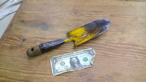 Unique Cool Garden Tool, Spade/Shovel Potting She Shed Cover