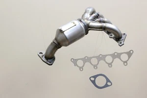 Fit 2010-2011 Hyundai Accent 2011 Kia Rio Rio5 1.6L Manifold Catalytic Converter - Picture 1 of 1