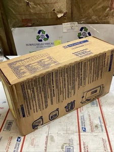 Square D D323NBR Fusible Safety Disconnect Switch 100A 240V ED4U 4070 - Picture 1 of 6
