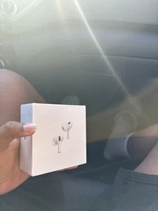 Air Pods Pro (2nd Generation) - Picture 1 of 2