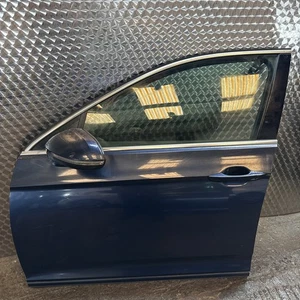 2017 VOLKSWAGEN PASSAT B8 ESTATE PASSENGER FRONT DOOR IN BLUE LH5X - Picture 1 of 21