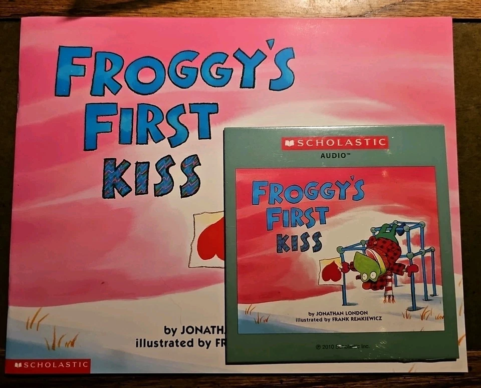 Froggy's First Kiss- Read Along- Book & CD [2010] Jonathan London -NEW - Image 1 of 3