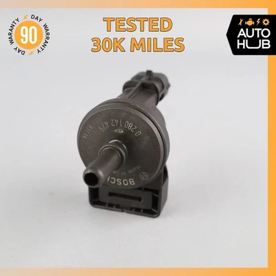 Válvula de purga de bote de vapor de combustible Maserati GranTurismo M145 09-17 OEM 30k Foto 1 de 4