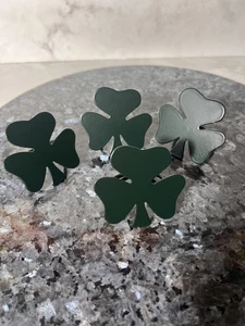 4er Set Grün Kleeblatt Kleeblatt Metall Serviettenringe Tischdeko St Patricks - Bild 1 von 9