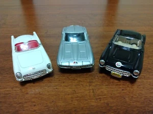 Lot Of Three Vintage Chevrolet Corvettes '53, '57 & '63 Road Champs & Maisto - Picture 1 of 24