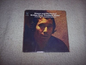 SIMON AND GARFUNKEL--BRIDGE OVER TROUBLED WATER 45 SLEEVE ONLY NO SPLITS #623 - Imagen 1 de 2