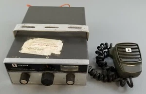 Johnson Messenger 123A 242-0123-002 AM Transceiver Vintage CB radio - Picture 1 of 10