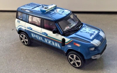 New POLIZIA Land Rover NEW DEFENDER 110  2020 Light Blu Die Cast Model 1/43 - Immagine 1 di 4