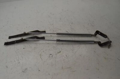 Комплект задних амортизаторов петель багажника 2006-2008 Mazda Mx-5 Miata NC 2,0 л - Изображение 1 из 4