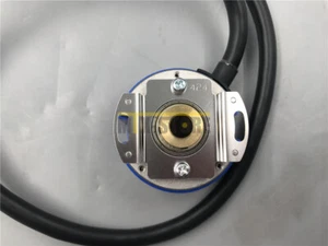 1PZ Nuovo TS5212N510 TAMAGAWA encoder motore - Foto 1 di 6