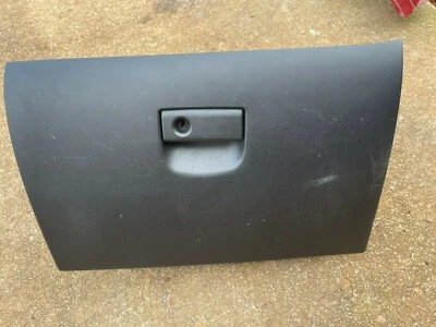 Mazda RX8 2004 tablero guantera puerta y compartimento de almacenamiento negro ~ estante 5 Foto 1 de 4