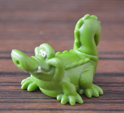 Figura de juguete cocodrilo verde cocodrilo Disney Mattel 2011 - 2,5" Foto 1 de 4