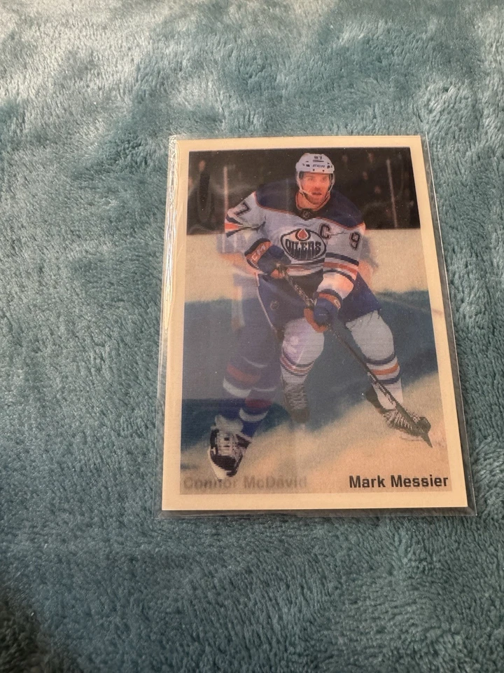 2024-25 PARKHURST LENTICULARES RETROATIVOS CONNOR MCDAVID & MARK MESSIER - Imagem 1 de 3