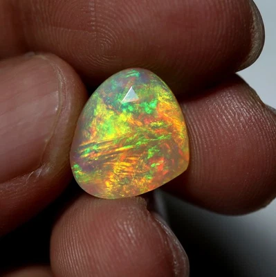 6,7 quilates 13x14,5 mm pera especial AAAA llamativo multi fuego facetado ópalo etíope Foto 1 de 4