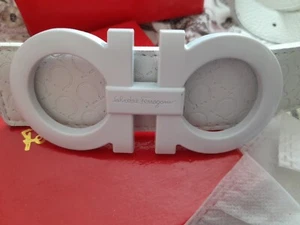 SALVADOR FERRAGAMO WHITE BELT WITH LARGE BUCKLE 120 SIZE - Picture 1 of 23