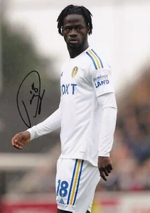 Football - Darko Gyabi - Hand Signed A4 Photograph - Leeds United - COA - Picture 1 of 1