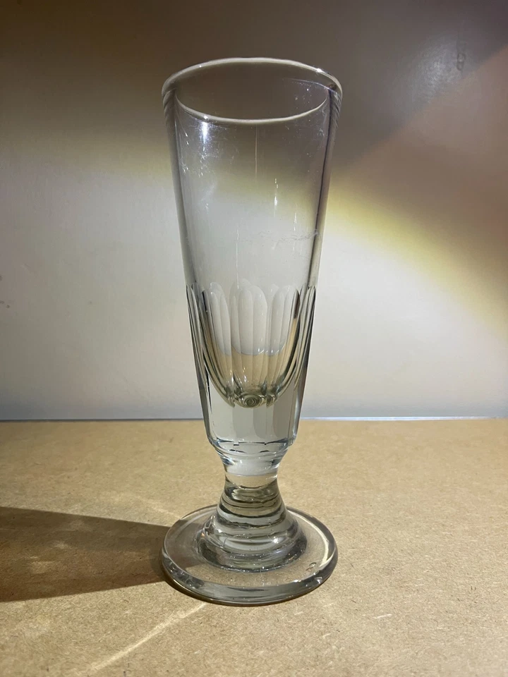 Ancien verre à absinthe (REF 106) - Photo 1/1