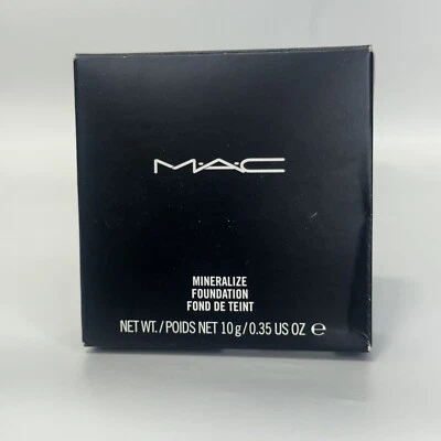 MAC Mineralize Comoact Foundation NC30 - Bild 1 von 4