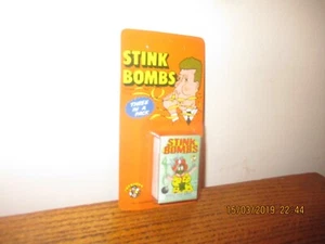 "stink bombs in box" ( FOR PETER ONLY ) - Picture 1 of 2