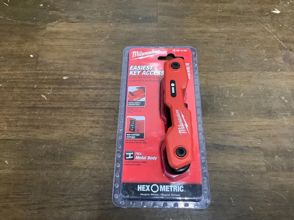Milwaukee 48-22-2182 8-Key Folding Hex Key Set - Metric - Image 1 of 1