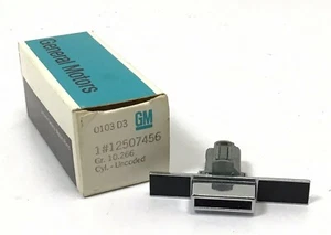GM 12507456 Uncoded Glove Box Lock Cylinder NEW GENUINE OEM - Bild 1 von 9