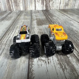 Lot Of 2 Hot Wheels Monster Jam Mighty Minis El Toro Loco & Max-D No Keys - Picture 1 of 10