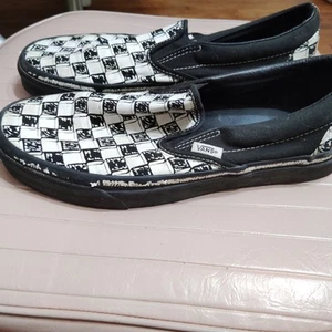 Scarpe da skate Vans uomo 7,5 donna 9 nero bianco tela scarabocchio scarabocchiera slip on - Foto 1 di 10