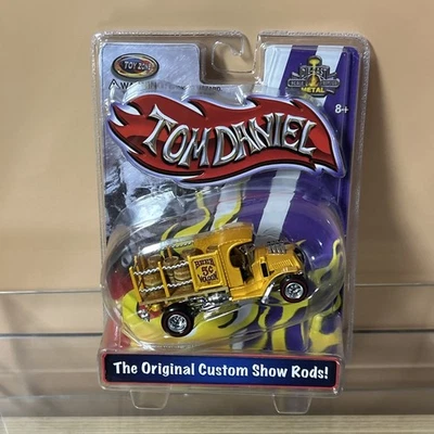 TOY ZONE TOM DANIEL BEER WAGON HOT ROD COLLECTIBLE MUSCLE 1:43 Yellow, MIP MINT! - Image 1 of 4