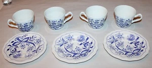 3 Oriental Onion Ironstone Japan Saucers and 4 England Cups / Lot of 7 - Picture 1 of 14
