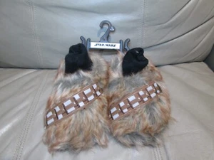 New with Tag - Star Wars Chewbacca Kids' Wookie Feet Slippers ( Size: L 9-10 ) - Picture 1 of 2