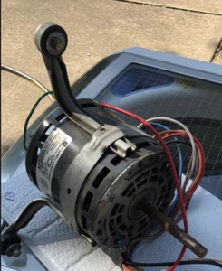 Fast ship🔴EMERSON K55XHCEM-6402 Blower Motor 1/2HP 1050RPM 1PH 115V 1009052 - Picture 1 of 4