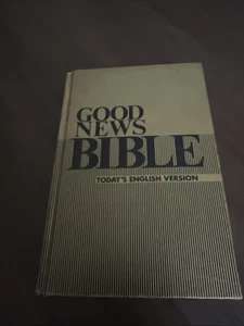 Good News Bible Today's English Version 1976 Gold Color Hardcover - Imagen 1 de 18