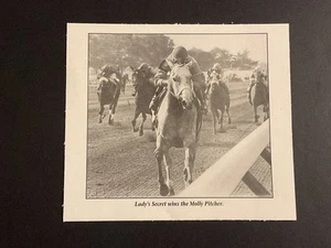 LADY’S SECRET Photo Horse Racing MOLLY PITCHER - Picture 1 of 1