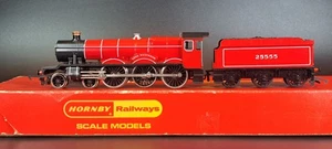 Tri-ang Hornby OO Gauge - R.765 - Hall Class The Lord Westwood 4-6-0 Locomotive - Picture 1 of 20