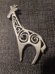 RETIRED LIA SOPHIA PEWTER OPEN WORK GIRAFFE PIN BROOCH, Signed, Detailed - Picture 1 of 2