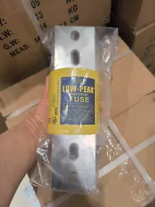 New Low Peak class L fuse KRP-C-1900SP 600V 1900A, in stock same day shipping - Picture 1 of 1